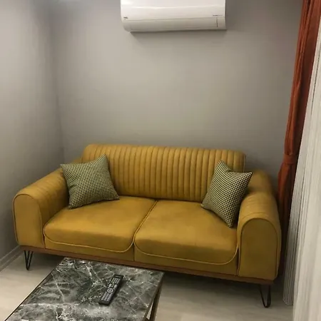 Aparthotel H&m Rezidence *
